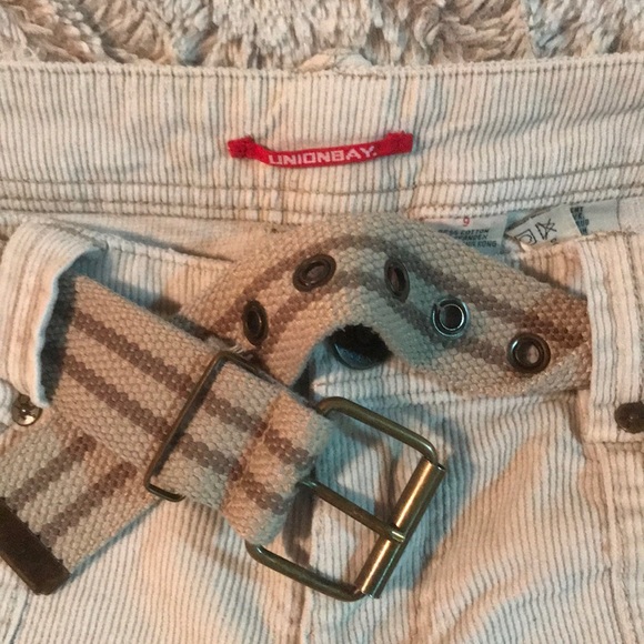 Pants - Picture 2 of 4